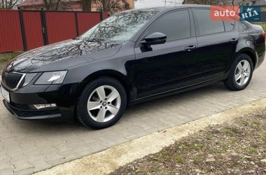 Ліфтбек Skoda Octavia 2017 в Чернівцях