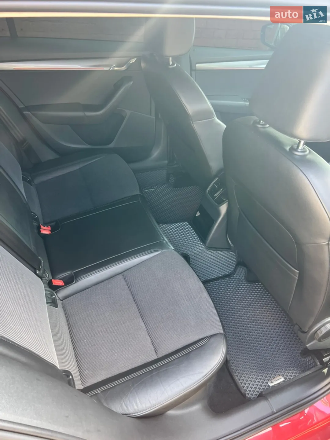 2017 Skoda Octavia - мініатюра 9