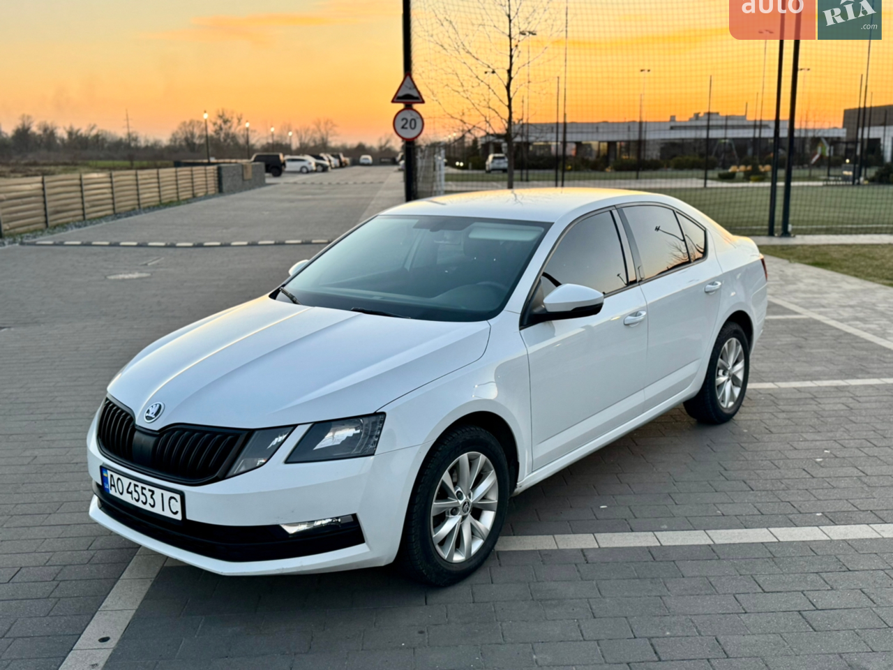 2016 Skoda Octavia - мініатюра 17
