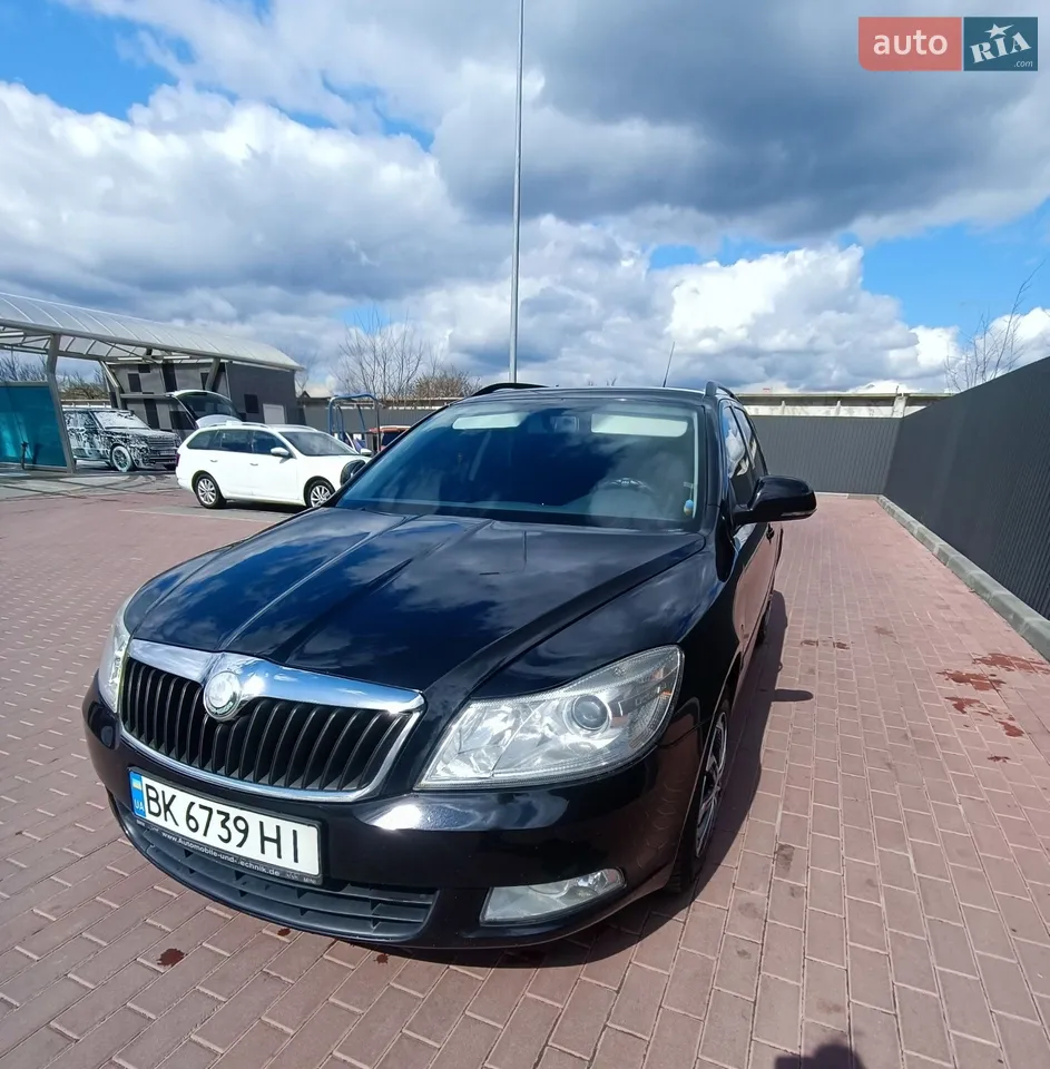 2010 Skoda Octavia - мініатюра 22