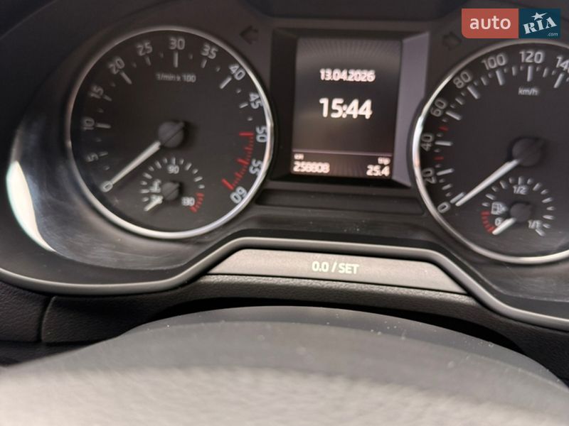 Универсал Skoda Octavia 2014 в Ужгороде фото 28 Универсал Skoda Octavia 2014 в Ужгороде