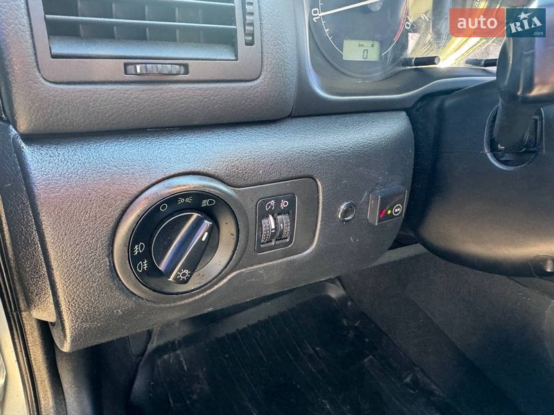 Ліфтбек Skoda Octavia 2004 в Дніпрі