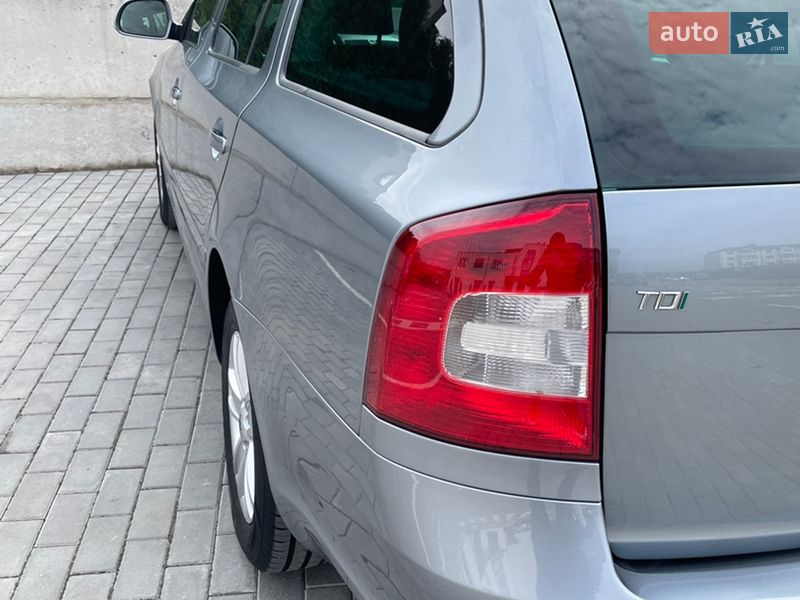 Універсал Skoda Octavia 2013 в Рівному фото 24 Універсал Skoda Octavia 2013 в Рівному