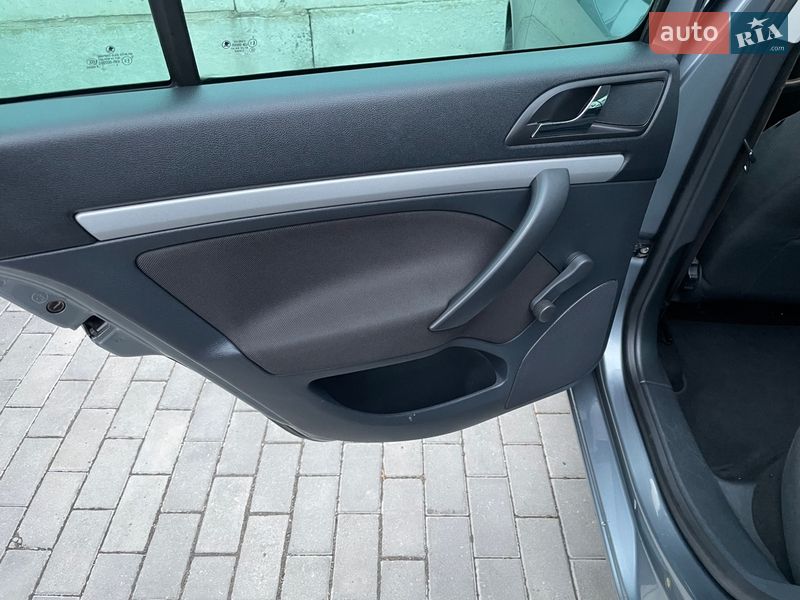 Універсал Skoda Octavia 2013 в Рівному фото 71 Універсал Skoda Octavia 2013 в Рівному