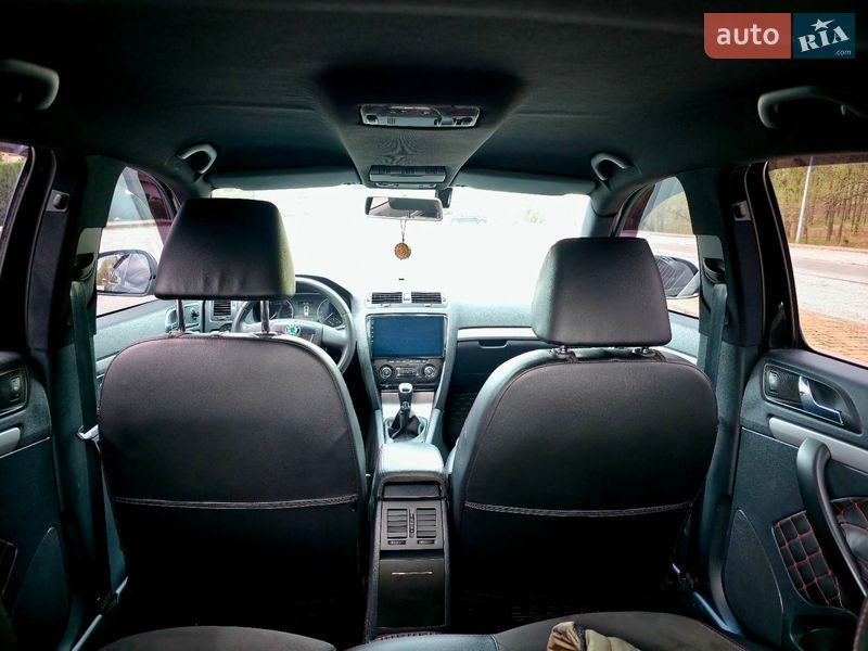Ліфтбек Skoda Octavia 2009 в Дніпрі