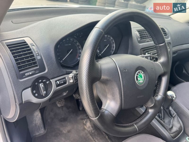 Универсал Skoda Octavia 2005 в Староконстантинове