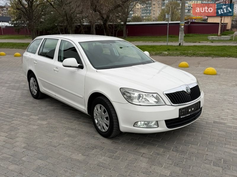 Ліфтбек Skoda Octavia 2012 в Кам'янському