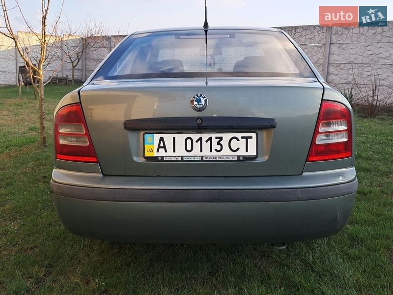 Лифтбек Skoda Octavia 2002 в Макарове