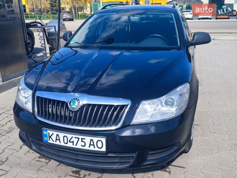 Универсал Skoda Octavia 2012 в Киеве фото Универсал Skoda Octavia 2012 в Киеве