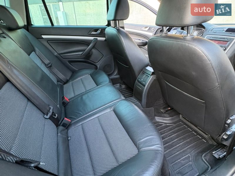 Универсал Skoda Octavia 2010 в Киеве