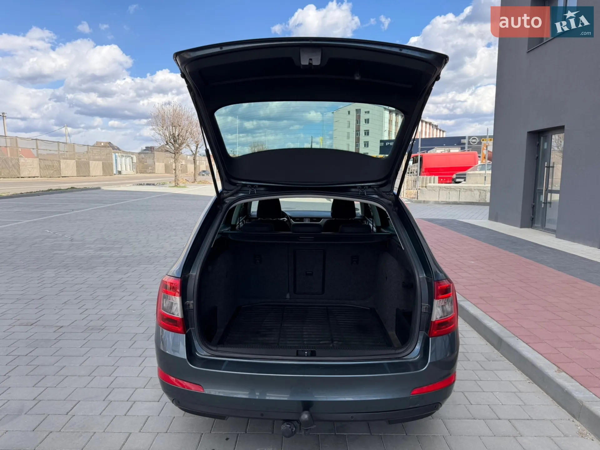 2015 Skoda Octavia - мініатюра 22
