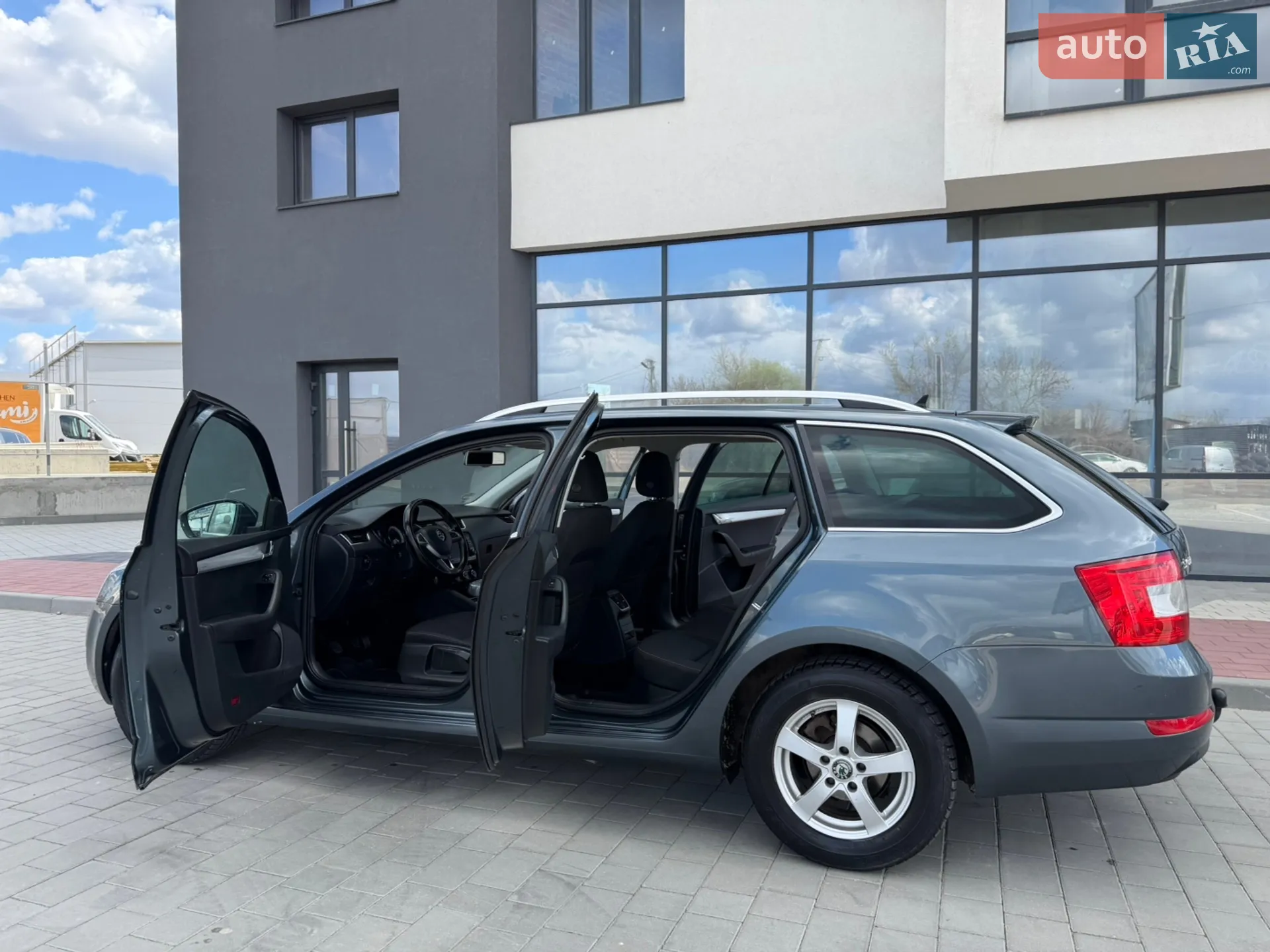 2015 Skoda Octavia - мініатюра 25