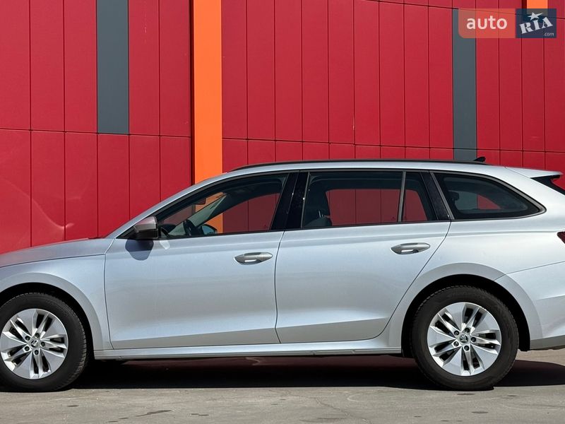 Универсал Skoda Octavia 2022 в Киеве фото 20 Универсал Skoda Octavia 2022 в Киеве