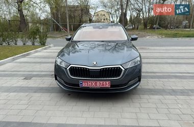 Універсал Skoda Octavia 2020 в Луцьку