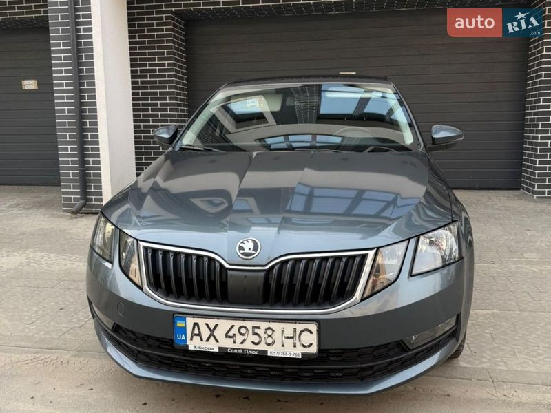 Лифтбек Skoda Octavia 2018 в Львове фото 3 Лифтбек Skoda Octavia 2018 в Львове
