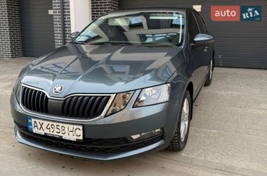Лифтбек Skoda Octavia 2018 в Львове