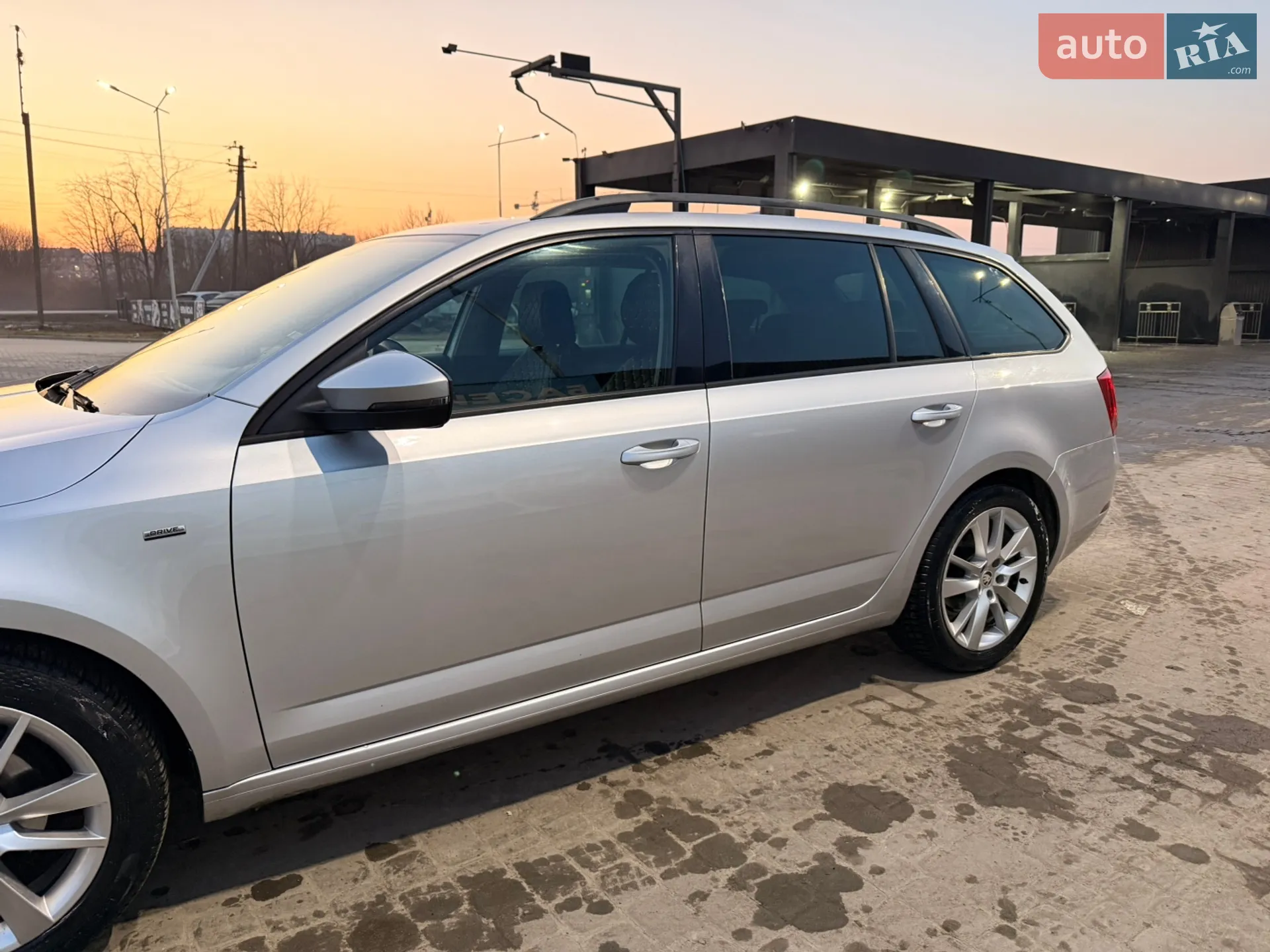2017 Skoda Octavia - мініатюра 4