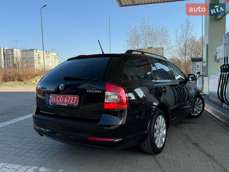 Универсал Skoda Octavia 2011 в Дрогобыче