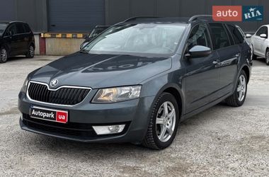 Универсал Skoda Octavia 2015 в Львове
