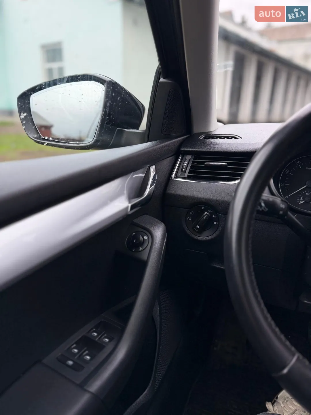 2014 Skoda Octavia - мініатюра 23