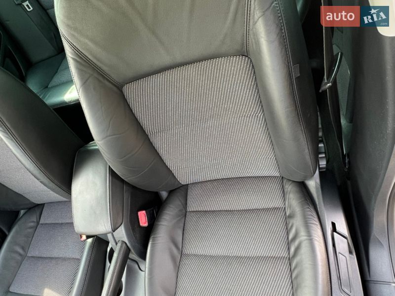 Универсал Skoda Octavia 2012 в Ровно