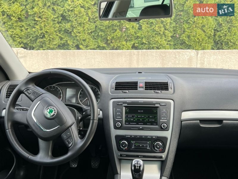 Универсал Skoda Octavia 2012 в Ровно