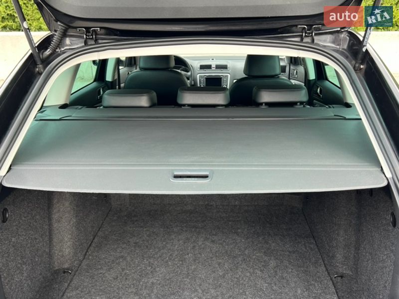 Универсал Skoda Octavia 2012 в Ровно