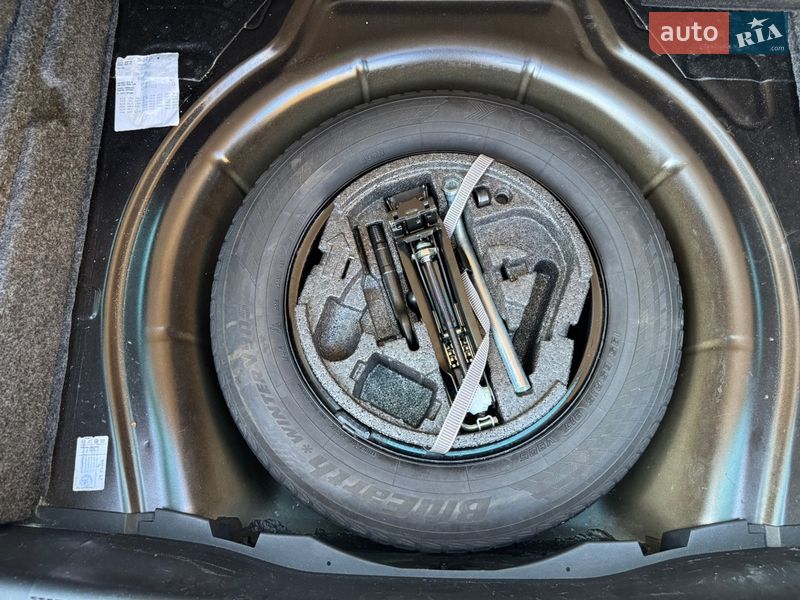 Универсал Skoda Octavia 2012 в Ровно