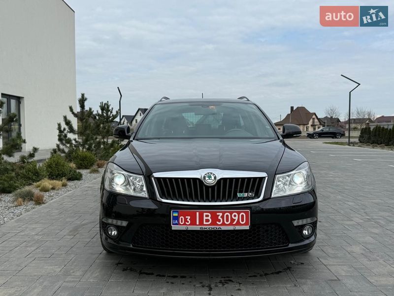 Универсал Skoda Octavia 2011 в Луцке фото 2 Универсал Skoda Octavia 2011 в Луцке