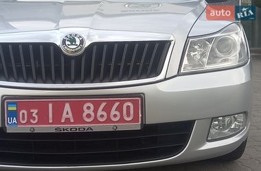 Універсал Skoda Octavia 2010 в Луцьку