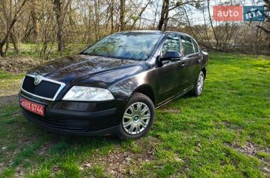 Лифтбек Skoda Octavia 2012 в Гадяче