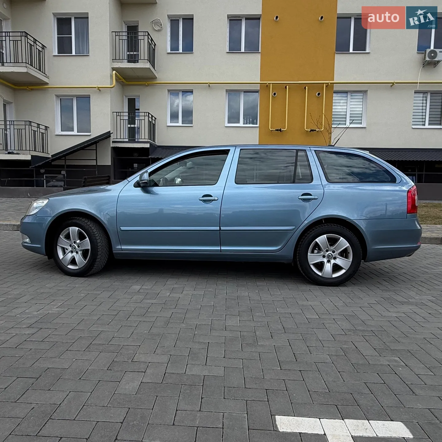 2010 Skoda Octavia - мініатюра 7