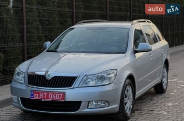 Универсал Skoda Octavia 2011 в Староконстантинове