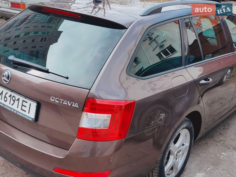 Універсал Skoda Octavia 2014 в Ромнах