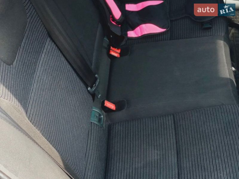 Універсал Skoda Octavia 2014 в Ромнах