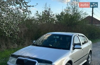 Ліфтбек Skoda Octavia 2003 в Білки