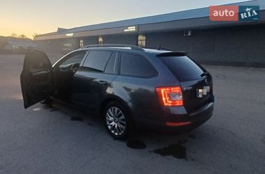 Универсал Skoda Octavia 2015 в Львове
