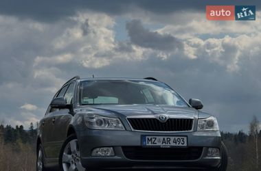 Універсал Skoda Octavia 2013 в Дрогобичі