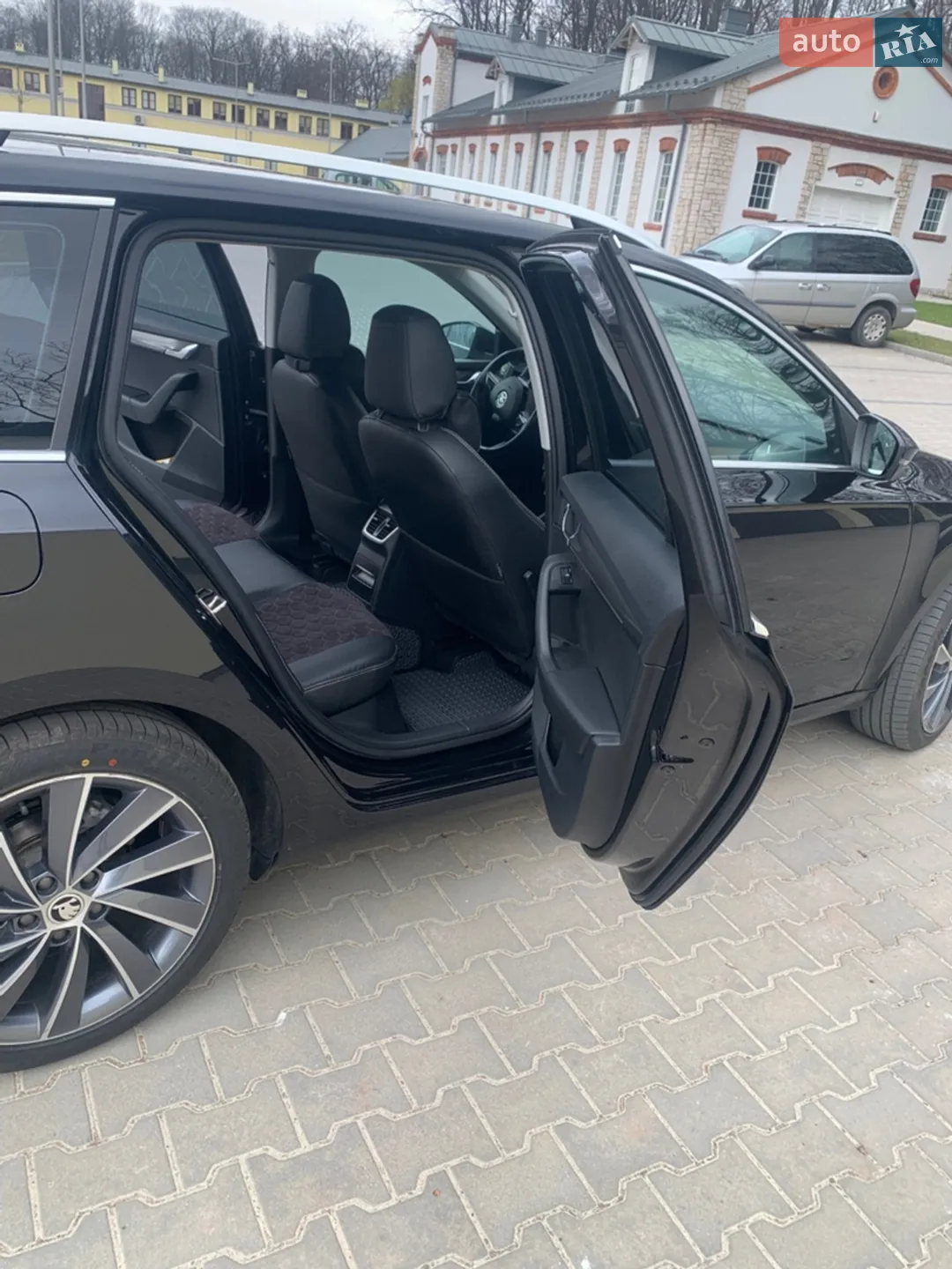 2019 Skoda Octavia - мініатюра 20