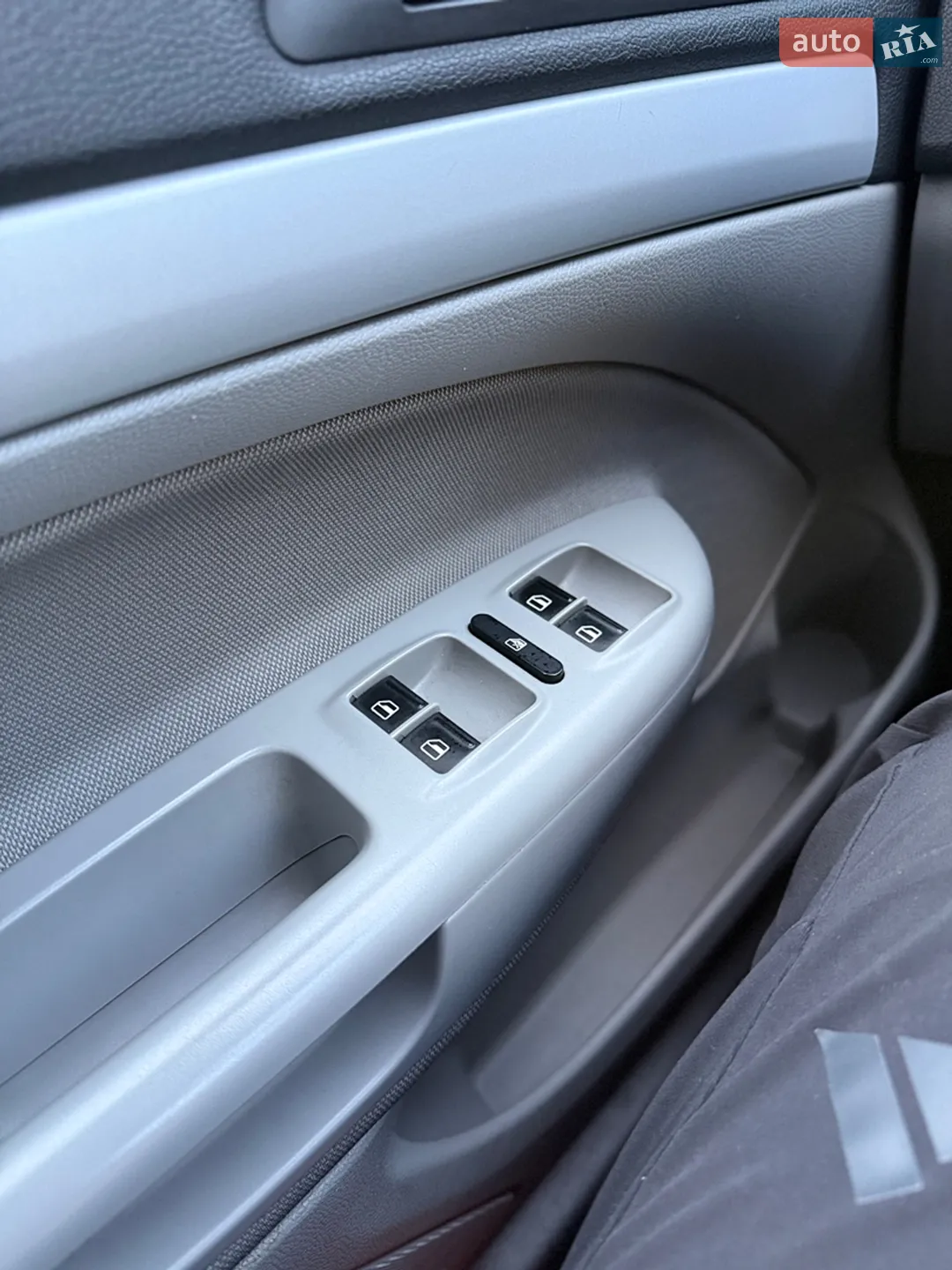 2011 Skoda Octavia - мініатюра 30