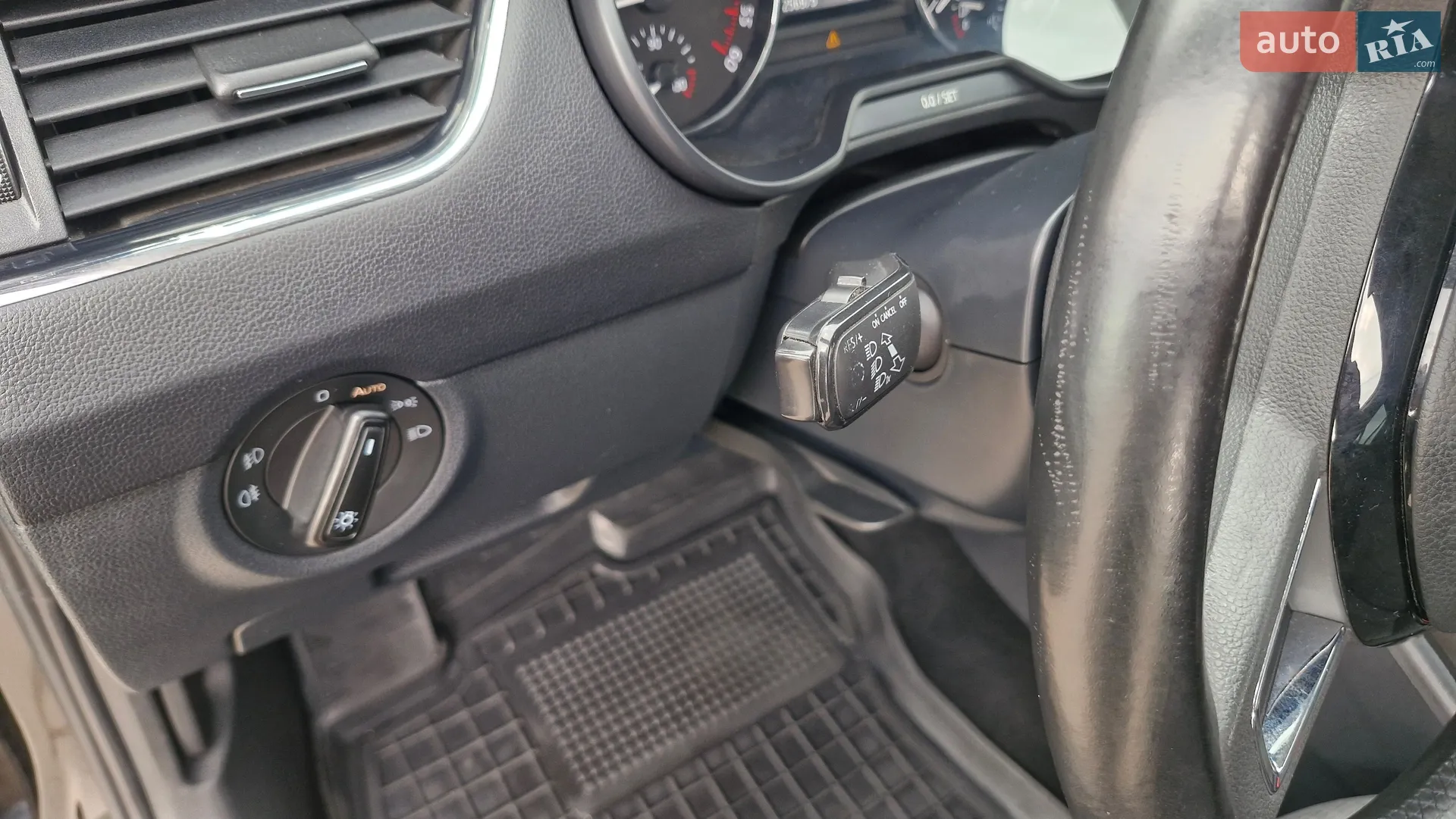 2017 Skoda Octavia - мініатюра 14