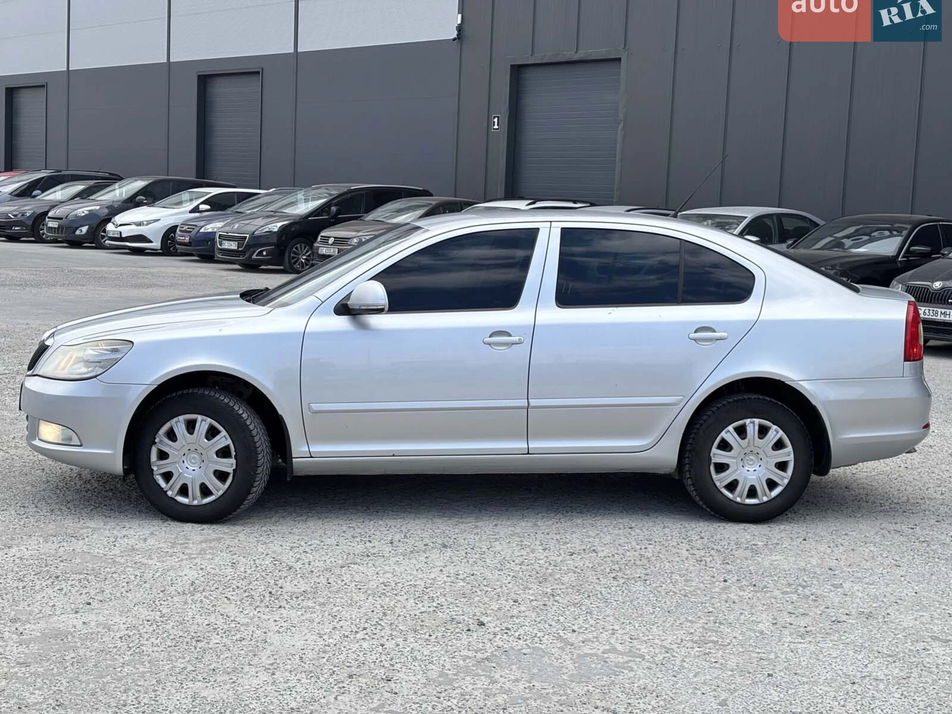 2010 Skoda Octavia - мініатюра 6