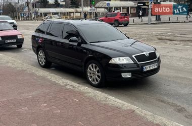 Універсал Skoda Octavia 2008 в Дніпрі