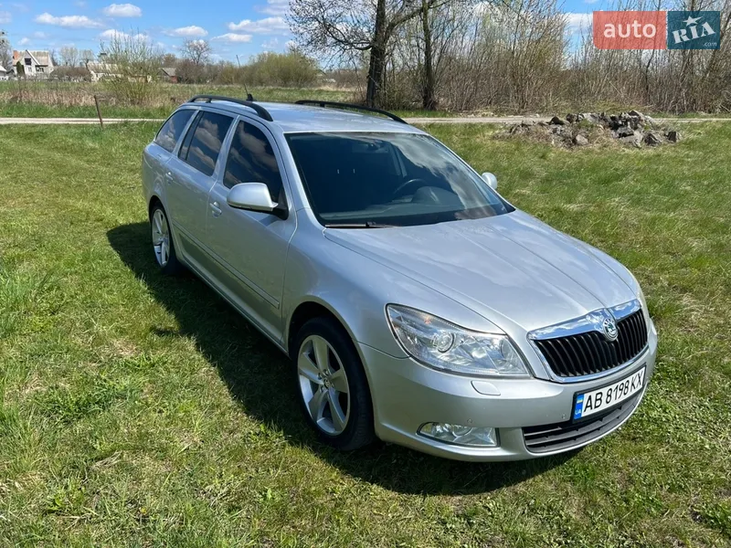 Skoda Octavia 2010 VIN TMBGJ61Z0B8015999 фото оголошення 11 з 63