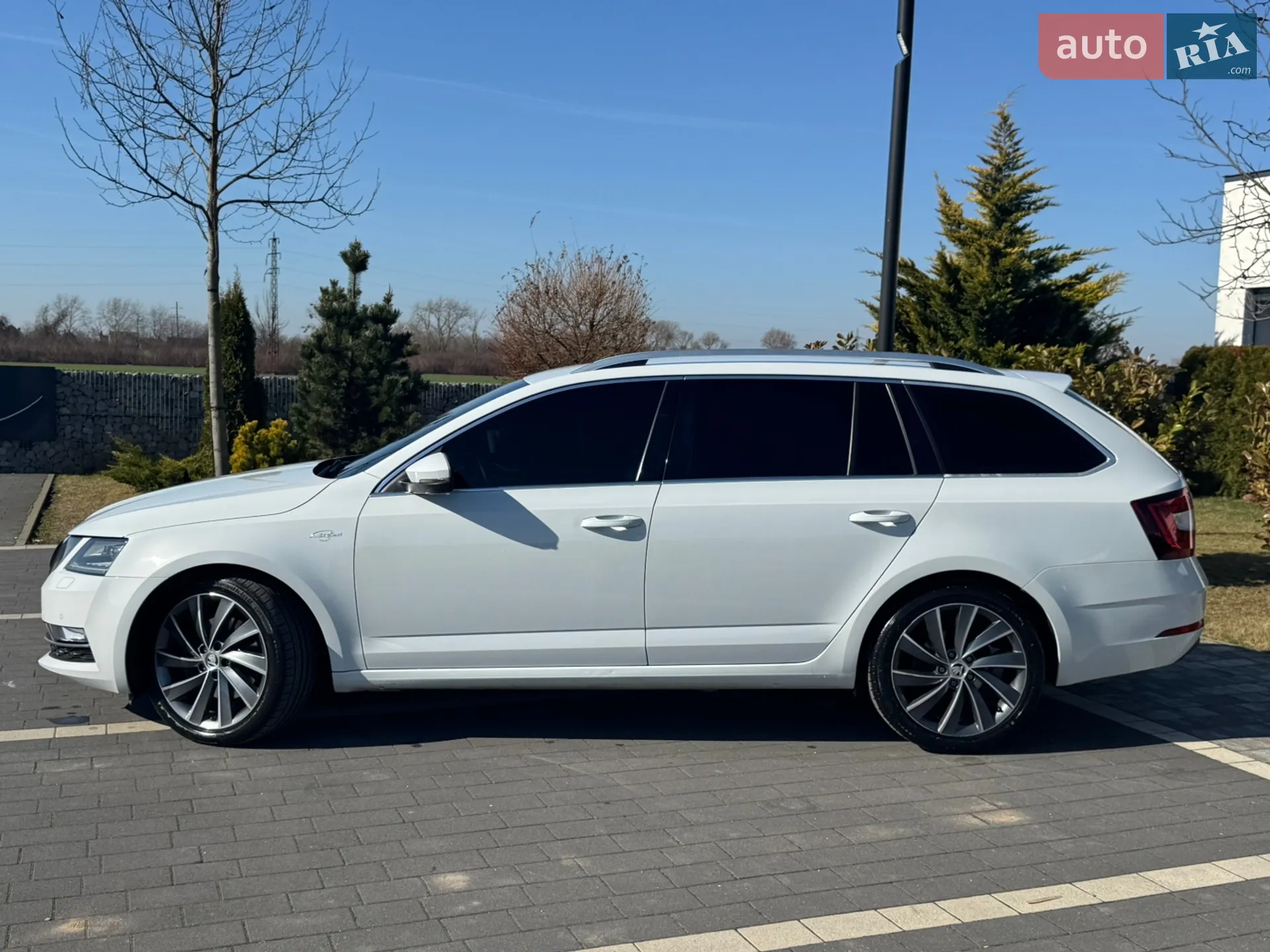 2017 Skoda Octavia - мініатюра 10