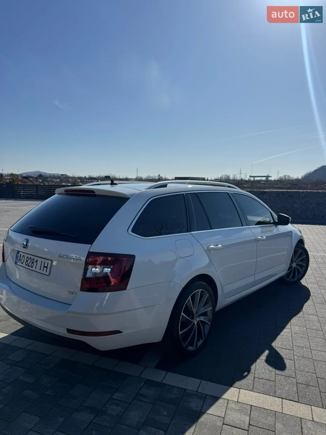 2017 Skoda Octavia - мініатюра 15