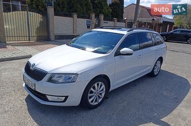 Універсал Skoda Octavia 2016 в Черкасах