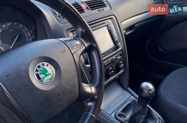 Лифтбек Skoda Octavia 2005 в Сарнах