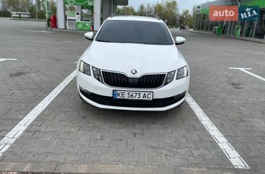 Универсал Skoda Octavia 2018 в Днепре