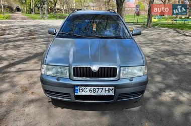 Универсал Skoda Octavia 2002 в Миргороде